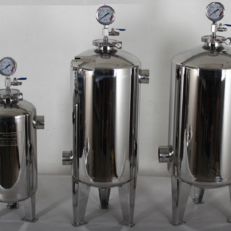 Filtres métallurgiques en acier cylindriques et personnalisables pour une filtration fine