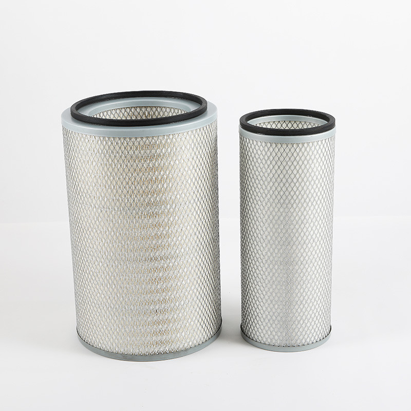 Filtres à air de camions à haut rendement de filtration Emballage neutre pour véhicules lourds