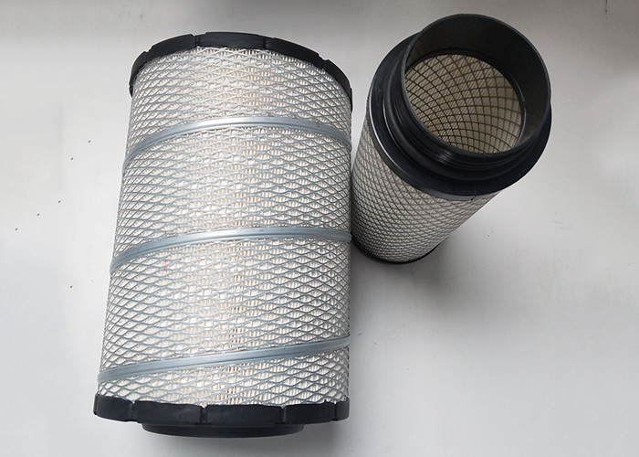 Élément de filtre à air de P783611 P783612 pour l'excavatrice  de chenille de chargeur de roue