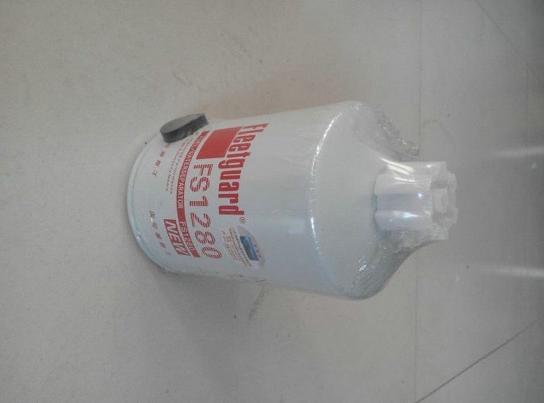 Filtre diesel FS1280 1125N-010 3930942 de séparateur d'eau de Fleetguard